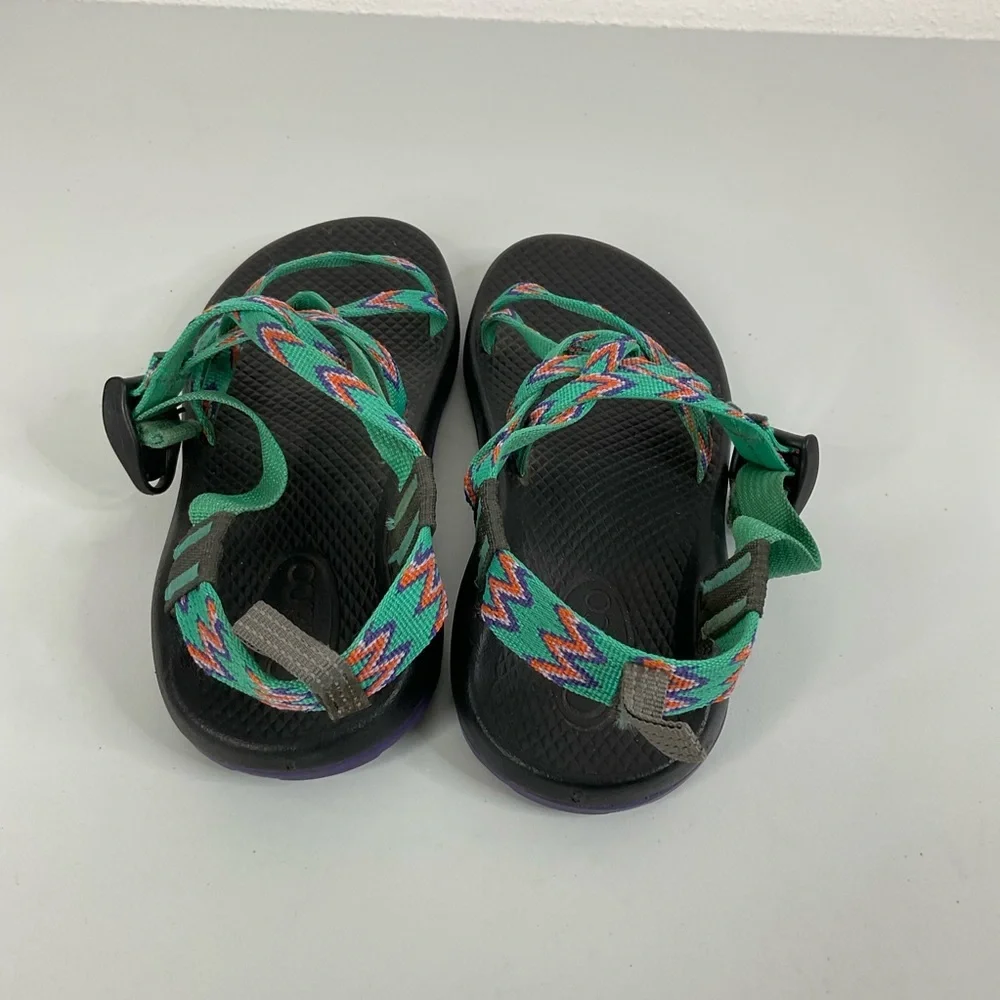 Chaco Strappy Sandals Youth‎ Size 3